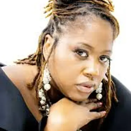 ShAunta Moore