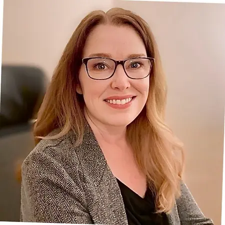 Laura Kuizin, Advisory Board Member on Influential Women