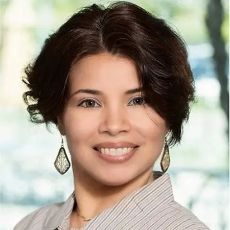 Lydia Pranke, Sr. Mgr. Sourcing on Influential Women