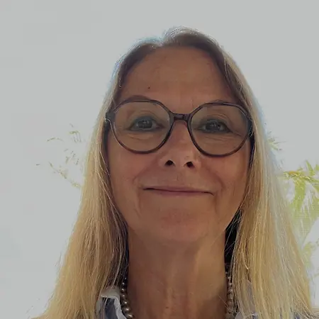 K. Lee Tirpak, Senior Director Quality Assurance on Influential Women