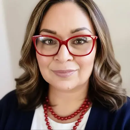 Seela Simmons, Principal Consultant on Influential Women