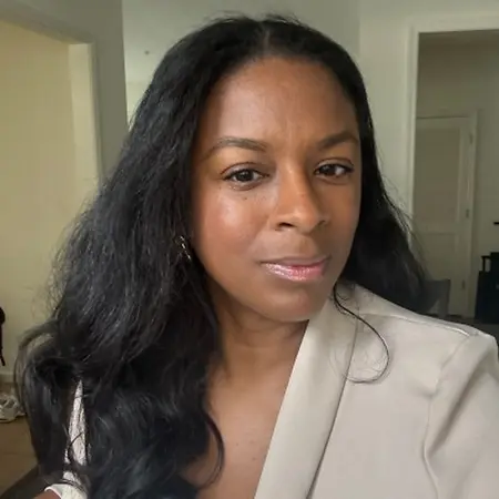 Shunta Street, Founder & CEO on Influential Women