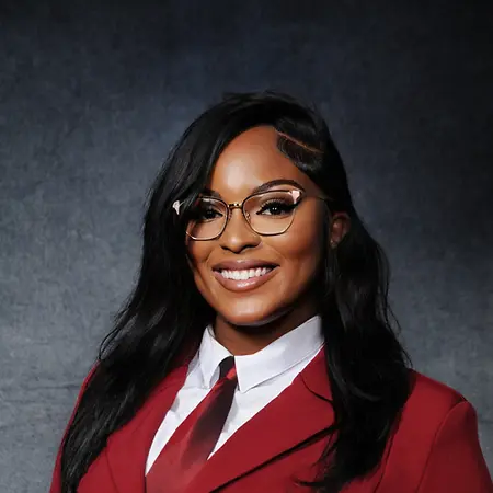 Deniqua Collins
