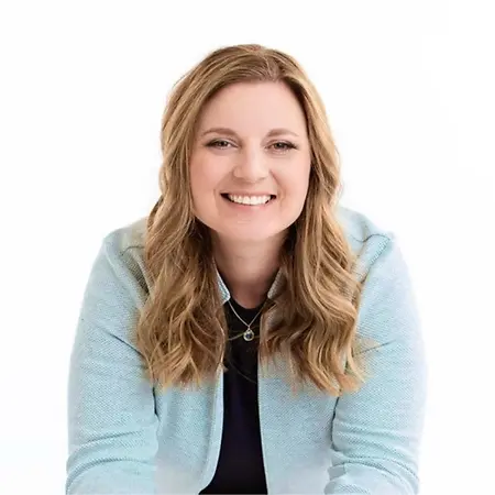Renae McBride, Senior Global Industry Marketing Lead Energy, Chemicals, and Infrastructure on Influential Women