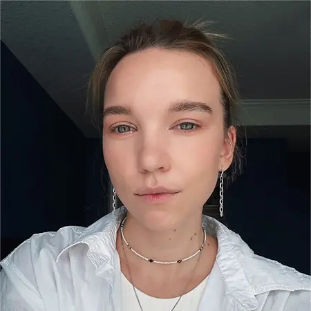 Daria Fonina, Senior Graphic Designer on Influential Women