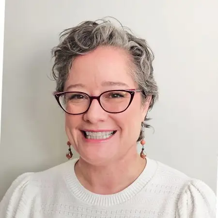Lauren Khamphouang, Senior Utility Coordinator on Influential Women