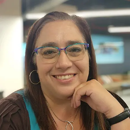 Cecilia Salinas