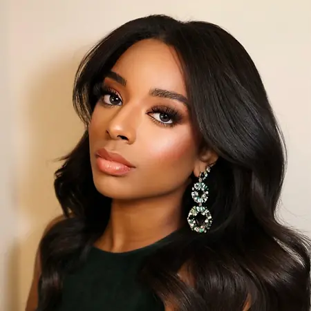 Asiana Swift-Miller, Family Care Coordinator on Influential Women