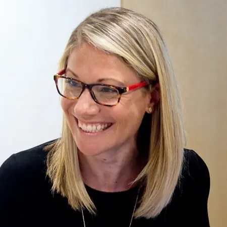 Maria Hussion, Director of Sales, Mid-Market on Influential Women