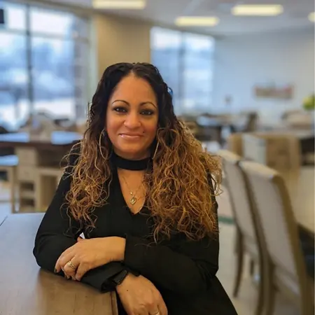 Sarah Noemi Mahaffy, Store Manager on Influential Women