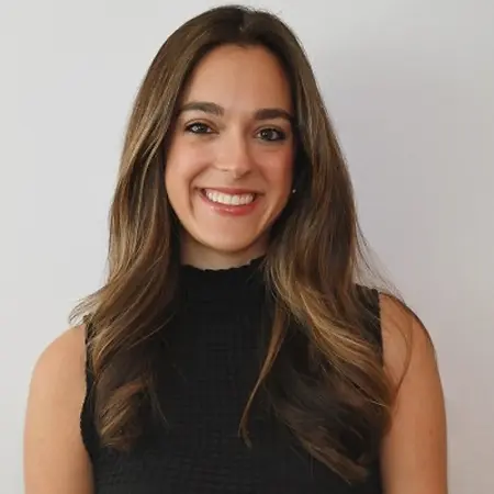 Zoe Kurtz, Director of Sales and Marketing on Influential Women