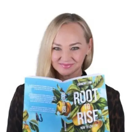 Chandra Lynn, MBA, CEO / Marketing Consultant / Coach / Author on Influential Women