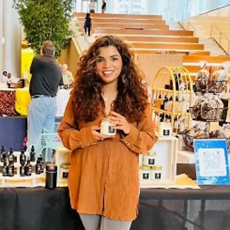Henna Khan, Founder | AURA Candle Studio on Influential Women