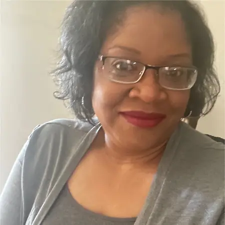 Valrie Dorsey, Store Team Lead on Influential Women