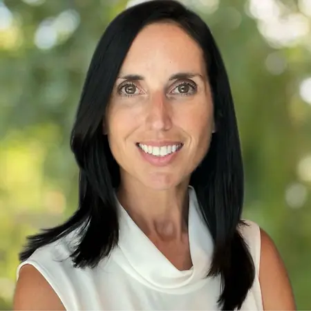 Kelsey Weaver, Partner, Strategic Growth & Engagement on Influential Women