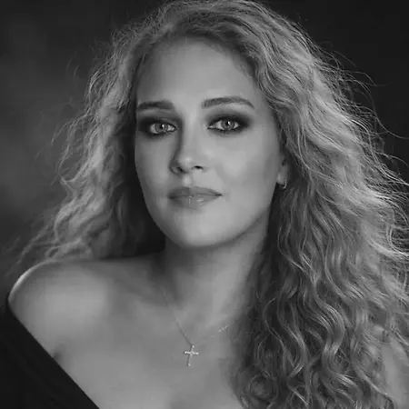 Summer Johnson, Store Manager on Influential Women