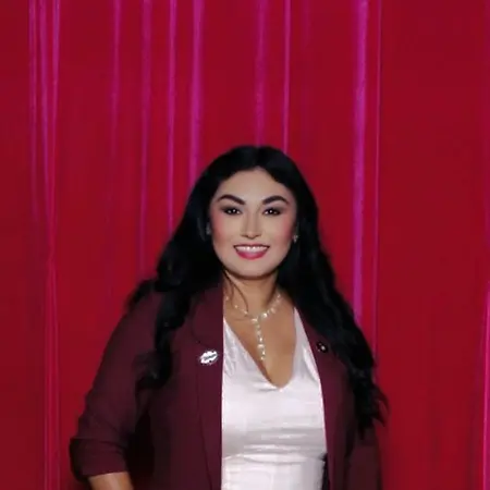 Ivonne Flores, Gulf Coast Federal Credit Union logo Branch Manager on Influential Women
