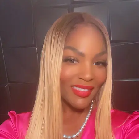 Dr. Carly A. Dillard, Assistant Professor, Host of Pink Table Talk Podcast, Research, Education, Public Speaker, Author & Career Consultant on Influential Women