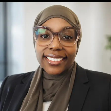 Dia Cleveland, Senior Benefits Analyst on Influential Women