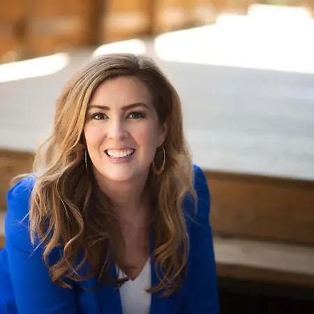 Brittany Hochstaetter, Senior Communication Professor on Influential Women