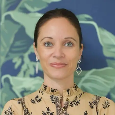 Melanie Ribot, Founder, Human Resources Director on Influential Women