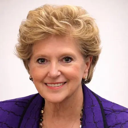 Alexis Bolin, Broker Associate on Influential Women