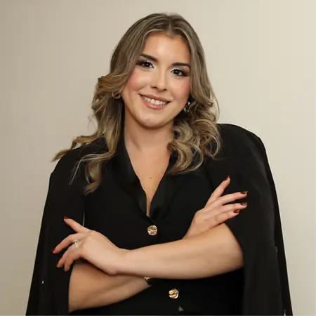 Vianca Rodriguez, Strategic Communications & Media Consultant on Influential Women