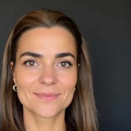 Anna de Quero, Business Account Manager on Influential Women