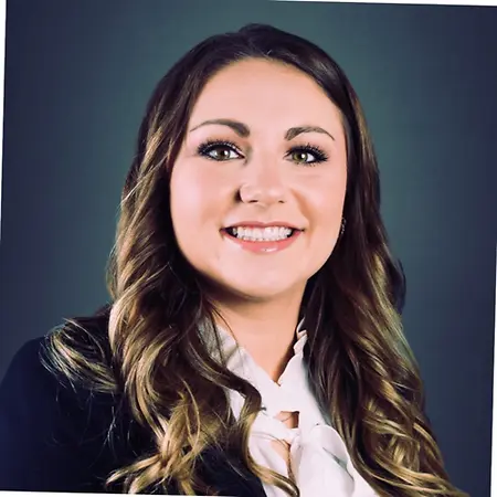 Samantha Sobel, Senior Financial Analyst on Influential Women