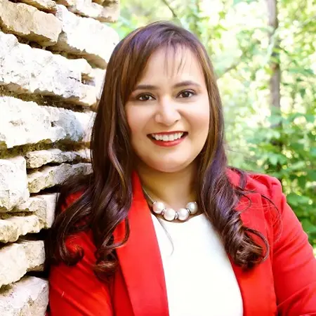 Tanvi Gandhi, Real Estate and Financial Professional (Licensed) on Influential Women