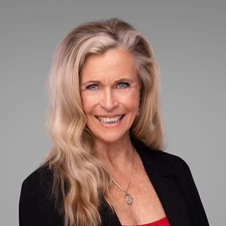Helen Connors-Groom, Performance Coach and Founder of The Pity Party Pivot on Influential Women