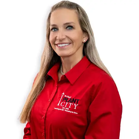 Elizabeth Cur, Fleet Purchasing Coordinator on Influential Women