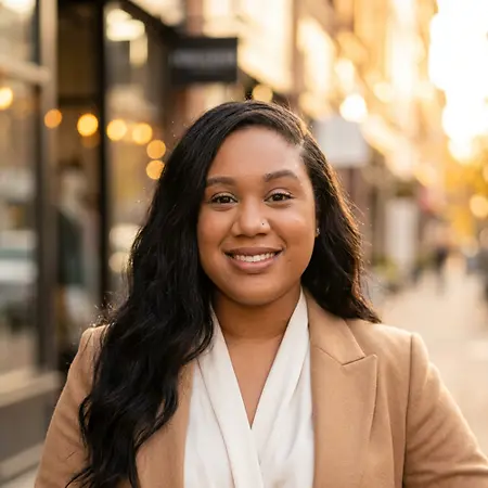 Karla McKenzie, Digital Content Marketing Manager on Influential Women