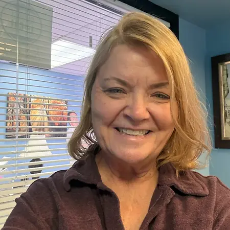 Bonnie Grant, Independent Insurance Broker on Influential Women