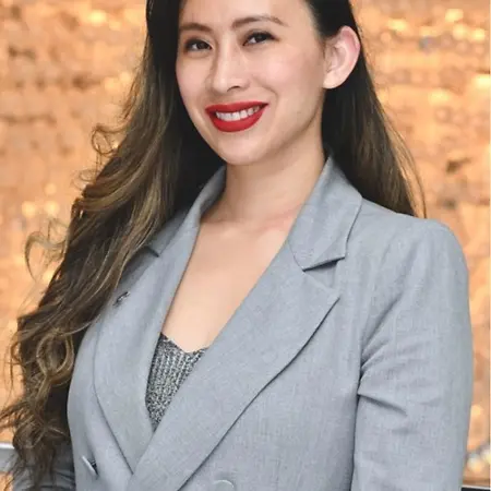 Faith Cuiyu Chen, Director of the Oak Room and Hotel Experiences on Influential Women
