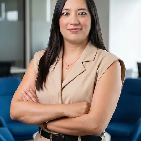 Rosa Mochizaki, Operations Manager on Influential Women