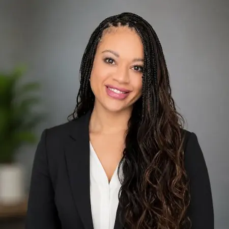 Claudia Correa, Clinical Liaison on Influential Women