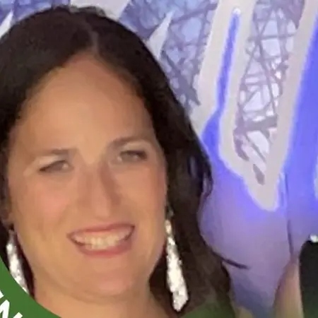Elana Bandel, Senior Treasury/Accountant Analyst on Influential Women