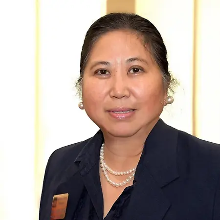 Bella  M. Owens, Senior Advisor, Communications & Marketing on Influential Women