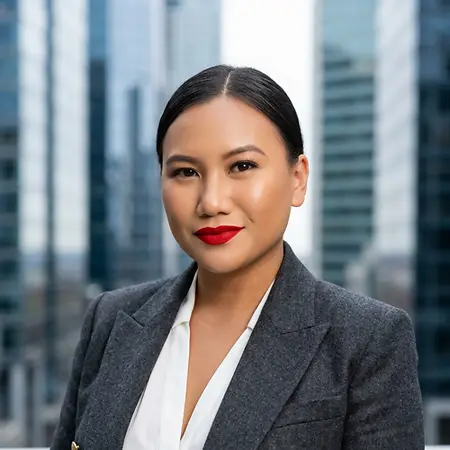 Kyli Jimenez, Regional Workplace Experience Manager on Influential Women