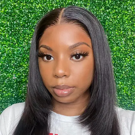 Ashante Edwards, Social Media Manager on Influential Women