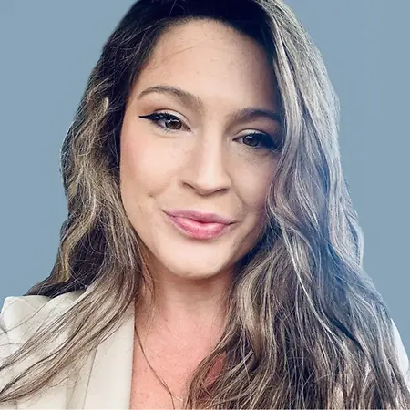 Victoria Harris, Strategic Sales Account Executive on Influential Women