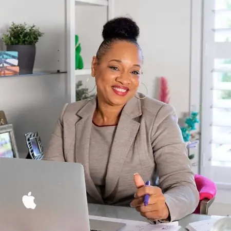 Mallery Higgs, Licensed Professional Counselor | Mental Sports Coach | Mentor on Influential Women