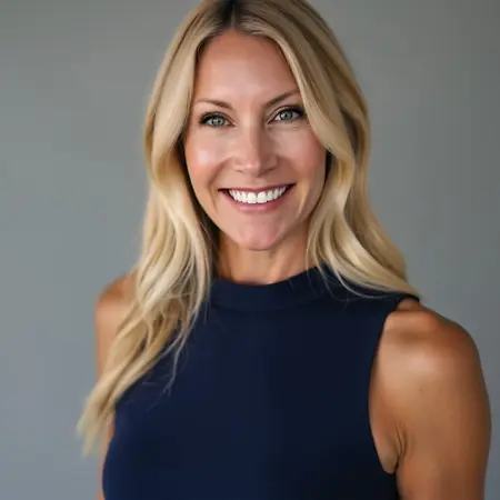 Kristi Nuzzo, Digital Sales Manager | Chicago on Influential Women