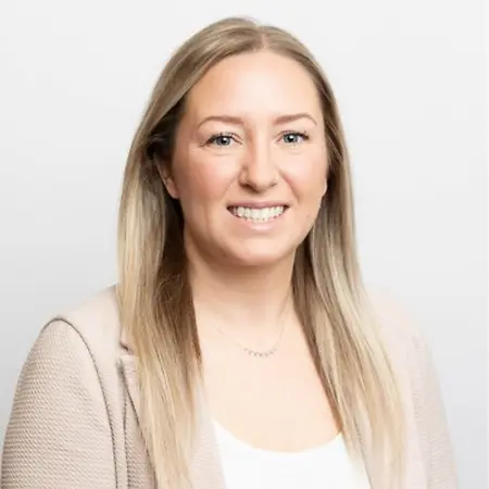 Amanda Kuhlmann, Manager of Business Planning and Support on Influential Women