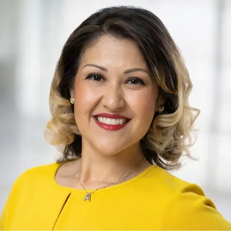 Adriana Amaya, Director of Programs on Influential Women