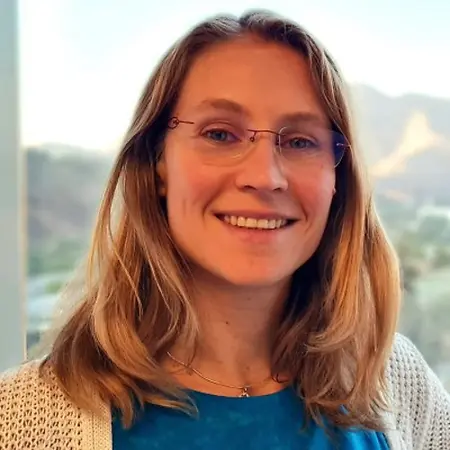Lolita Carry, Director, Portfolio Strategy on Influential Women