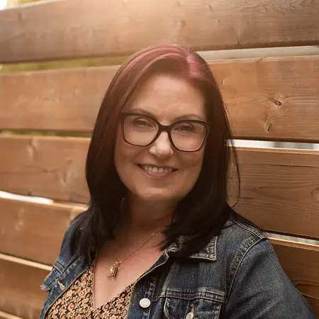 Jennifer Magee, Speaker on Influential Women