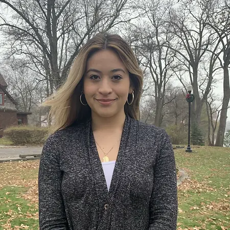 Rosalinda Chavez, Bilingual Community Navigator on Influential Women