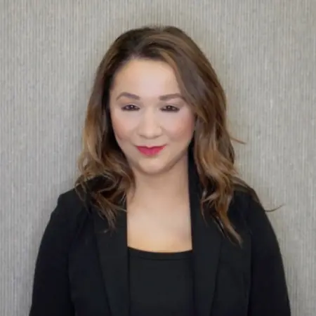 Farrah Haidari, AVP, Branch Manager on Influential Women